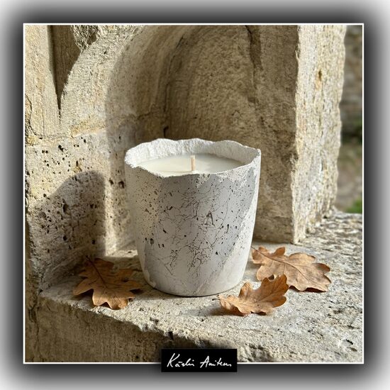 Svece no kolekcijas "Senatnes fragmenti"